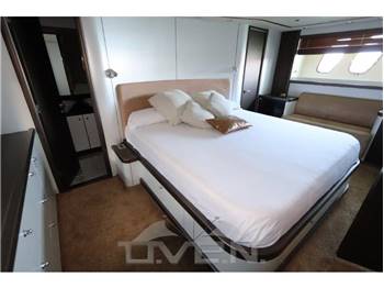 Sunseeker 82 Predator  82