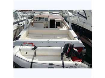 Magnum marine  40 sport arneson