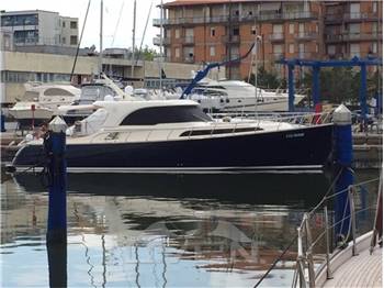 Mochi Craft 51 Dolphin 51