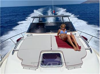 Cantieri Estensi Goldstar America 380