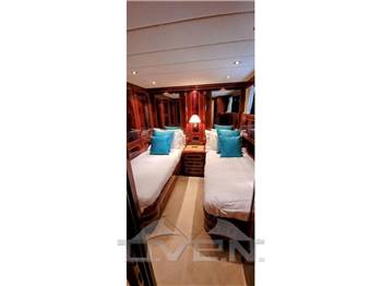 Mangusta 72 Hard Top 72