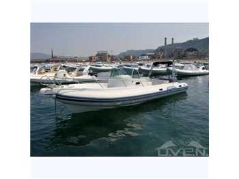 Capelli tempest 900