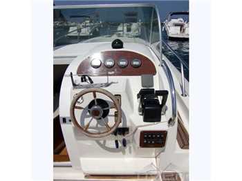 Capelli tempest 900