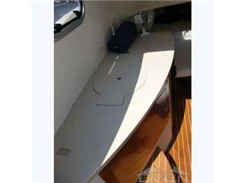 Capelli tempest 900