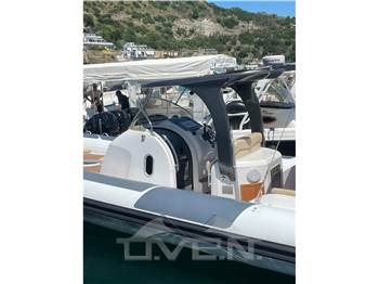SACS 42 HT STRATOS 12 HARD TOP