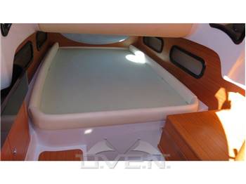 SACS Stratos 12