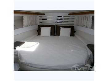Sarima  s3 Sarima new - flush deck