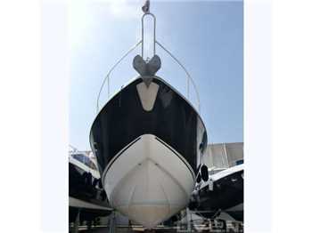 Sunseeker 62 Predator 62'