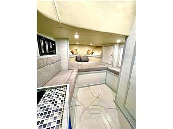 Acquamarine 9 Open 9