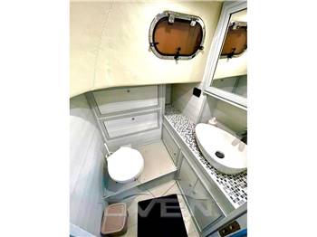 Acquamarine 9 Open 9