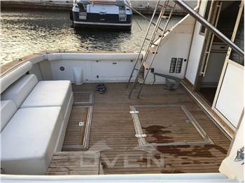 Bertram 35 35 convertible fly
