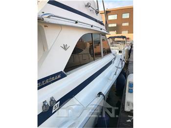 Bertram 35 35 convertible fly