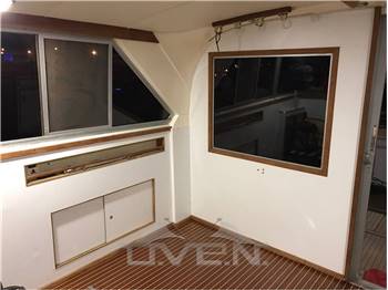 Bertram 35 35 convertible fly