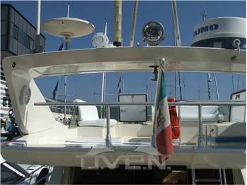 Ferretti 120 fly
