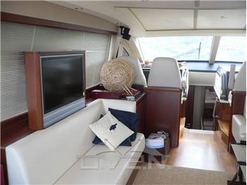 Princess V 70 V 70 Hard Top