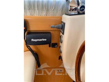 Portofino Marine 10 fly