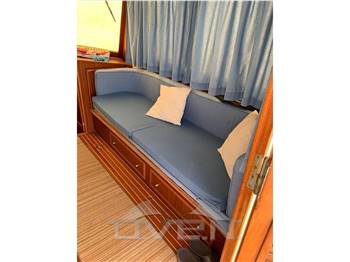 Motomar 43 43 hard top