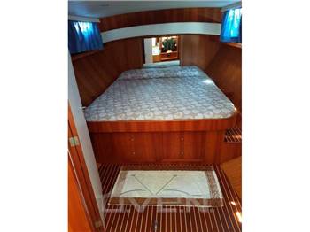 Motomar 43 43 hard top