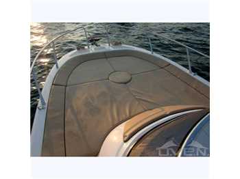 Manò marine 27.50 roll bar