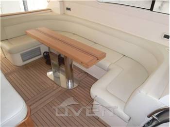 Cayman 52 HT 52 HARD TOP WALK AROUND