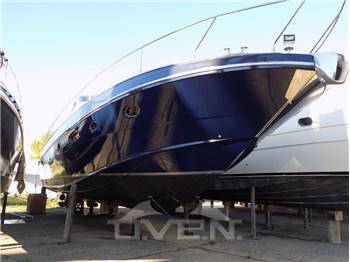 Cayman 52 HT 52 HARD TOP WALK AROUND