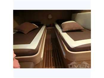 Premier yacht 51