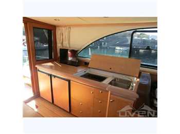 Premier yacht 51