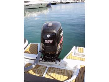 Mariner 750 Shogun 750