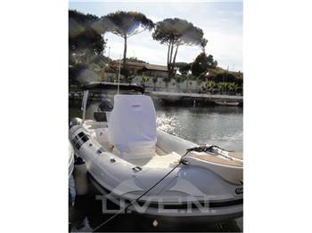 Mariner 750 Shogun 750