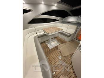 Pershing 50 Hard Top 50
