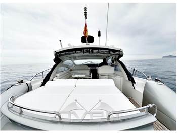 Pershing 50 Hard Top 50