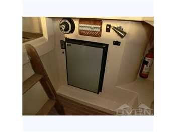 Nautica tirrena Viveur 750 new