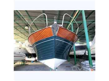 Nautica tirrena Viveur 750 new