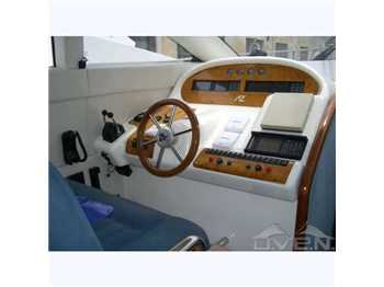 Azimut Az 50 ̸ 52