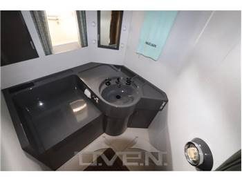 Riva 60 Black Corsair 60