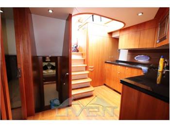 Sunseeker 72 Predator 72