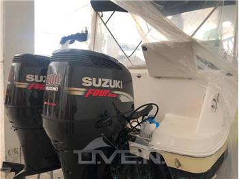 Robalo Marine 260 R 260 WA