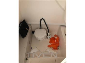 Robalo Marine 260 R 260 WA