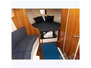 Manò marine 27.50 roll bar