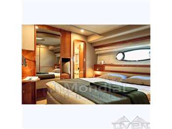 Ferretti craft 590 fly