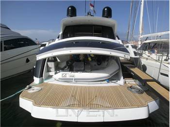 Pershing 62 HT