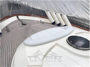 Apreamare 48 48 hard Top
