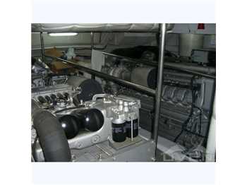 Pershing 88' hard top