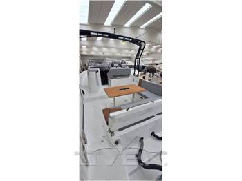 BENETEAU FLYER 9 sundeck SPACEdeck