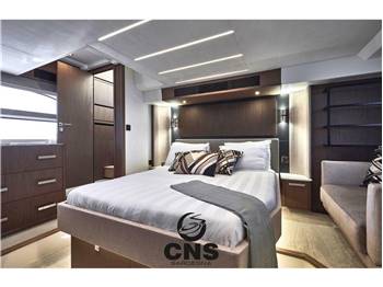 PRESTIGE YACHT X60