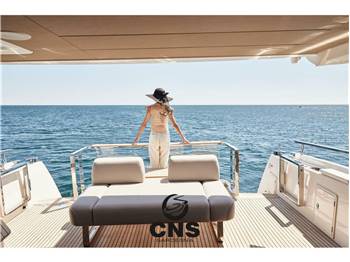 PRESTIGE YACHT X60
