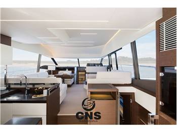 PRESTIGE 520 FLY