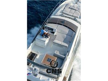 PRESTIGE 590 FLY