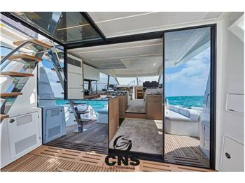 PRESTIGE 590 FLY