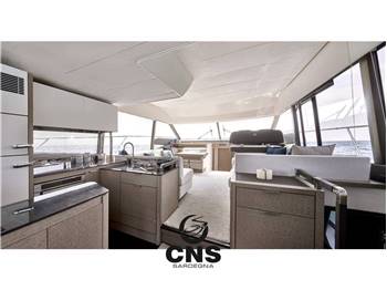 PRESTIGE 590 FLY